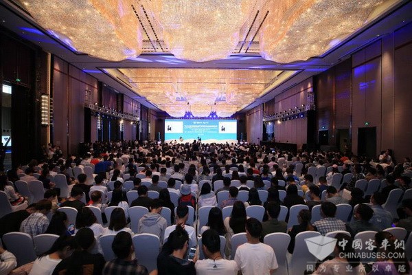 百人會(huì)2018中國(青海)鋰產(chǎn)業(yè)與動(dòng)力電池國際高峰論壇-移動(dòng)專題