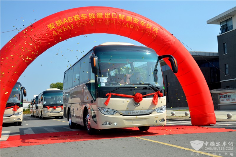 安凱A6客車(chē)批量出口韓國(guó)
