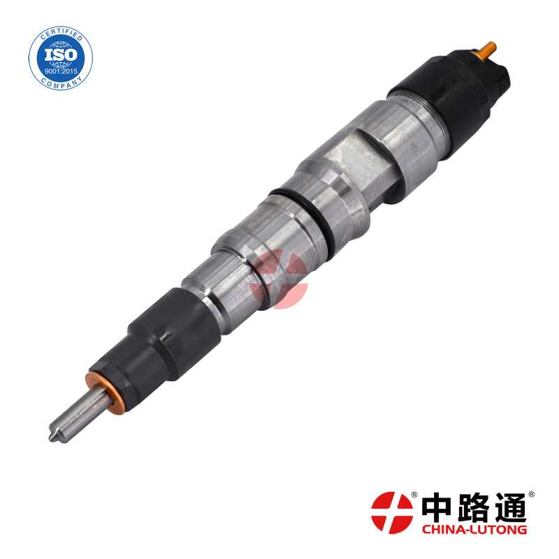 五十鈴4LB1發(fā)動機(jī)噴油器
