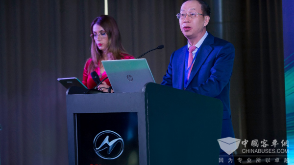 蘇州金龍進(jìn)入阿爾及利亞20周年：新V系首秀共啟品質(zhì)交通新紀(jì)元