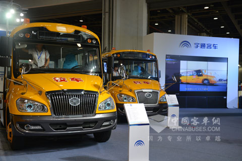 宇通校車銷量破萬 率先發(fā)布國四二代新國標(biāo)校車