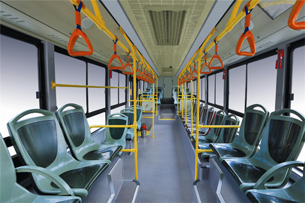 金旅XML6125JHEVC5C公交車(chē)（柴油/電混動(dòng)國(guó)五10-40座）