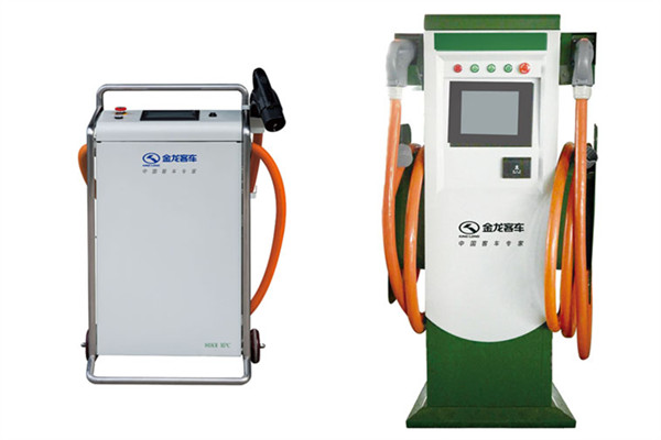 金龍XMQ6811AGBEV公交車(chē)（純電動(dòng)10-23座）
