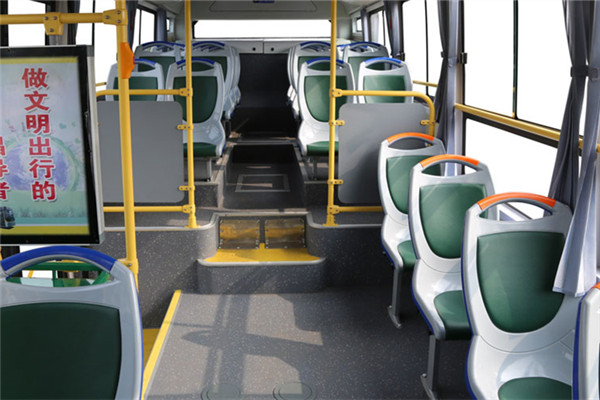 中車時(shí)代電動(dòng)TEG6106EHEVN02公交車（天然氣/電混動(dòng)國(guó)五24-36座）