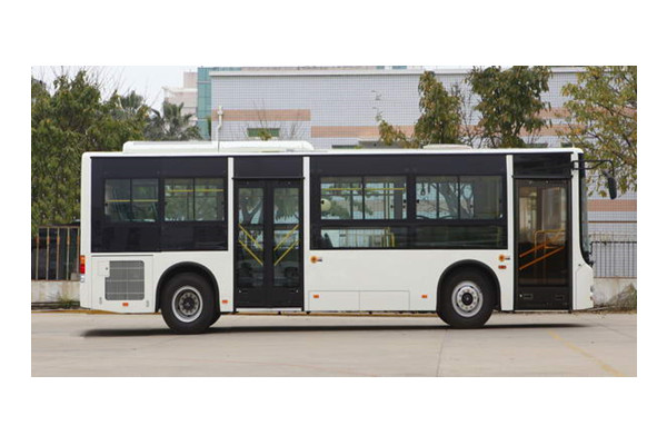 金旅XML6855JEVW0C公交車（純電動(dòng)10-27座）