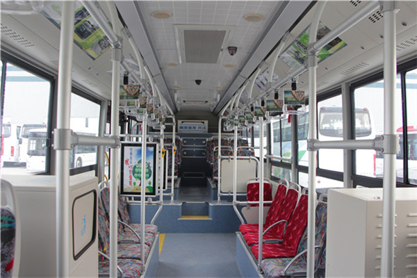 南京金龍NJL6129BEV17公交車(chē)（純電動(dòng)24-36座）
