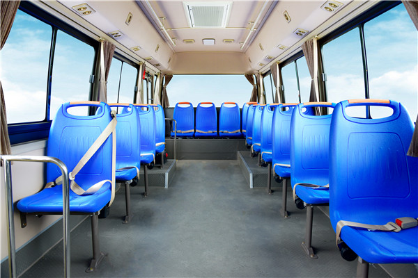 南京金龍NJL6806EV1客車（純電動(dòng)24-31座）