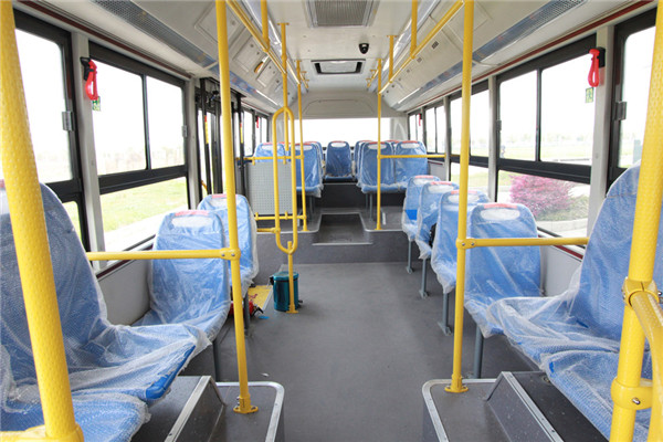 東風(fēng)旅行車EQ6810CACBEV5公交車（純電動14-30座）